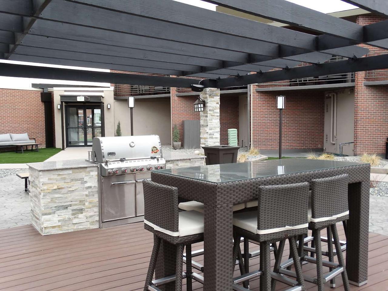 Best Western Premier East Hotel